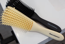Load image into Gallery viewer, Shiloh's Detangler Brush